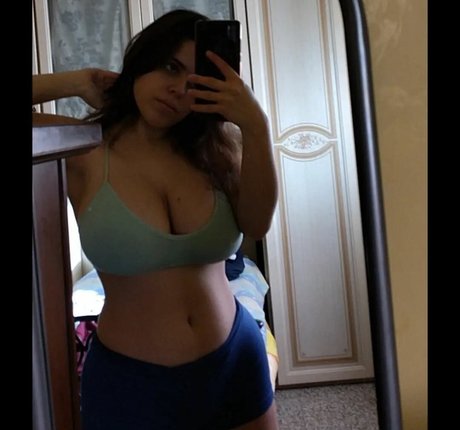 Alessia Ancler セクシーなスター 写真