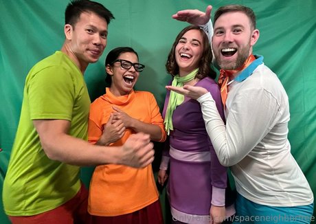 spaceneighborfree アダルトスター 画像