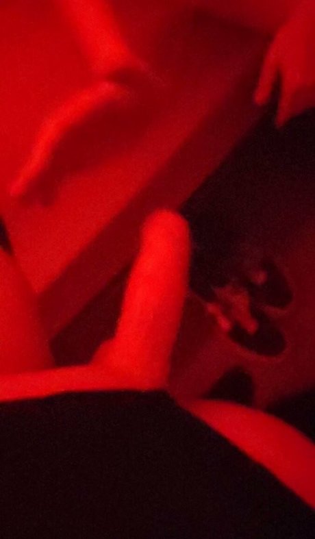 VirtualFemboy 無料女優 写真