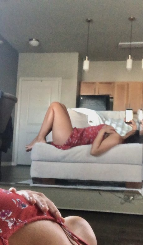 Chloe Medina トップスター アーカイブ