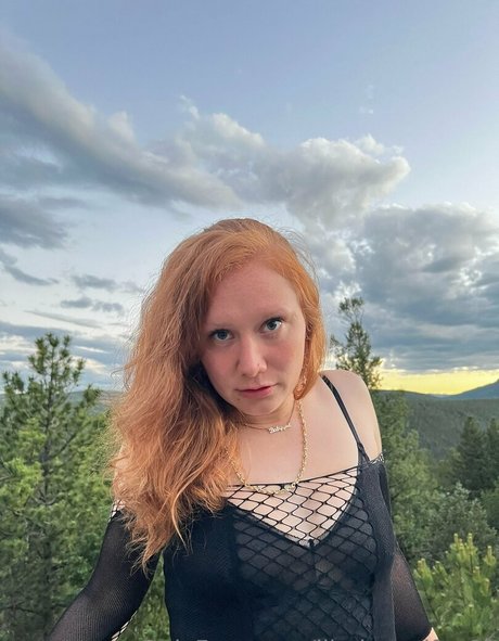 lilmissredfox69 ポルノスター 美しい 写真