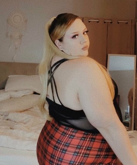 raelynnrose619 ホットなポルノスター 写真