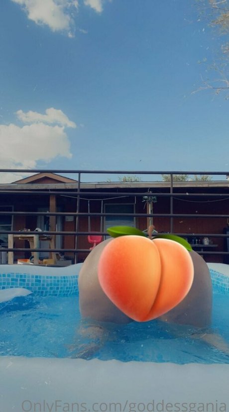 goddessganja 美しい女優 画像