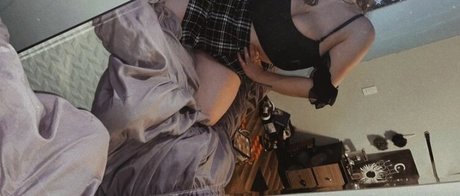 おっぱい自撮りオンリーファンズ 美しい アーカイブ