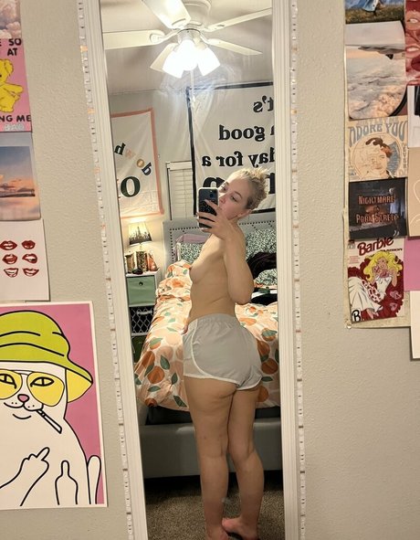 anna1001 ポルノスター 素敵 写真
