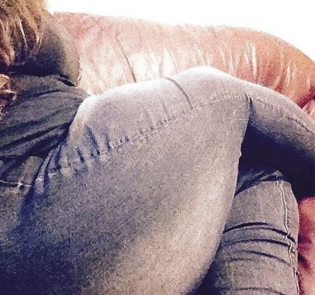 ブラジルの巨乳オンリーファンズ セクシーxxx 写真
