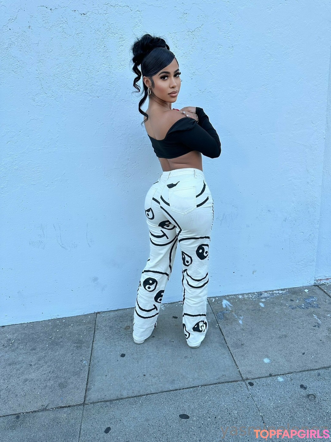 Yasmine Lopez top nackte foto