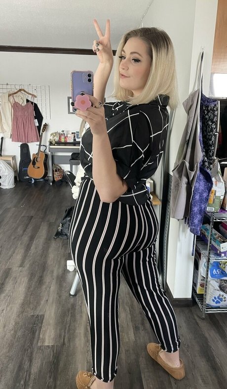 Valerie Bardot erwachsene exklusive fotos