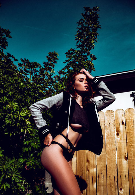 off-grid-onlyfans perfekte pornografische bild