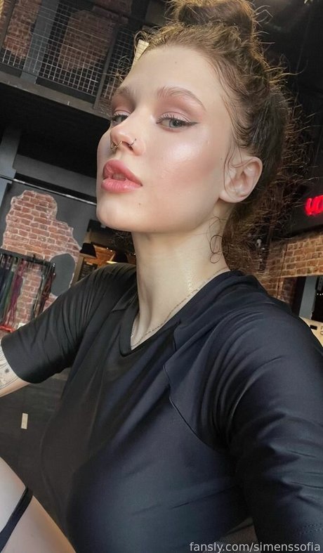 breite onlyfans erotische heiße galerie