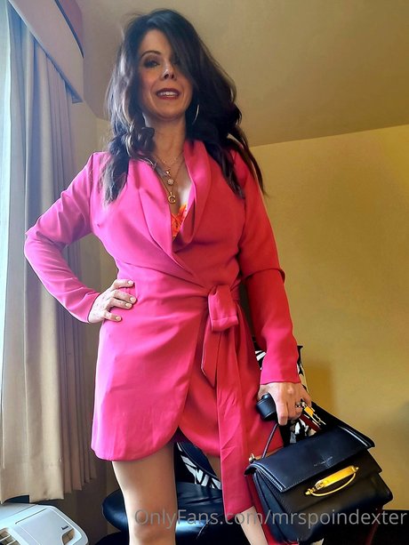 hängende titten onlyfans erotische nackt archiv