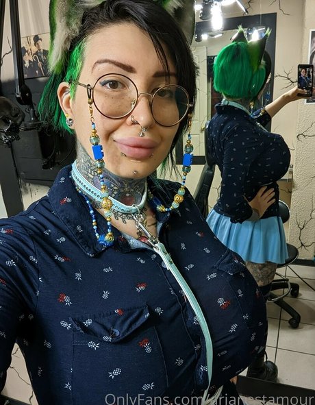 emo-schlampe onlyfans xxx akt bild