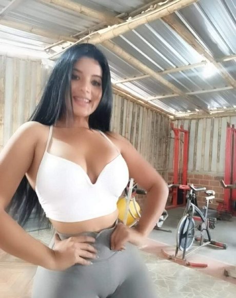 Alejandra Quiroz xxx erwachsene archiv