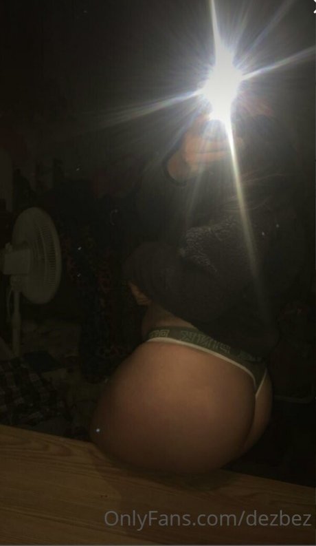 Dezbez420 erotische pornografische bild