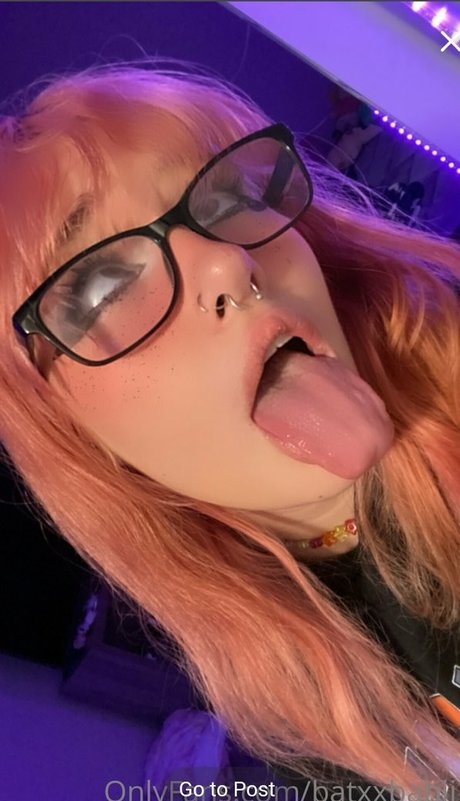 BatxBabi nackt exklusive bilder