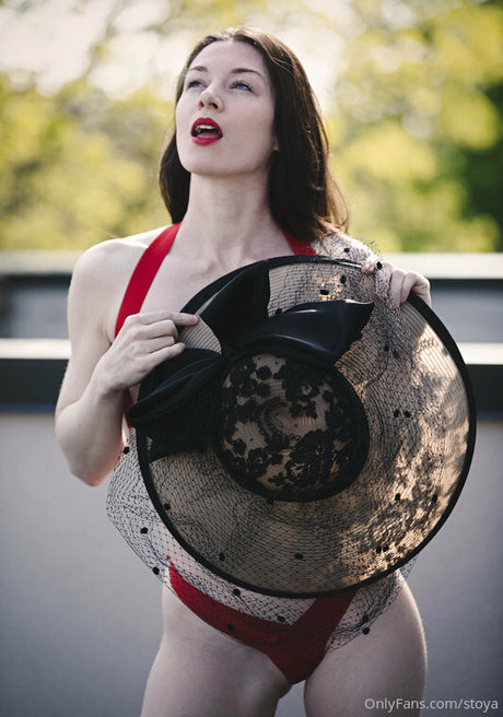 Stoya perfekte erwachsene galerie