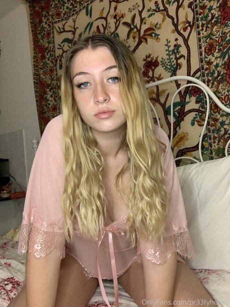 Pr33tyhoney schauspielerin pornografische foto