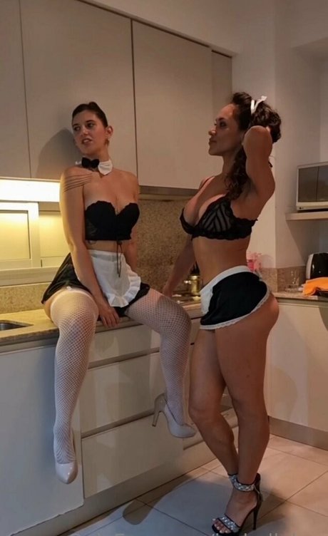 isabellabru exklusive nackten archiv