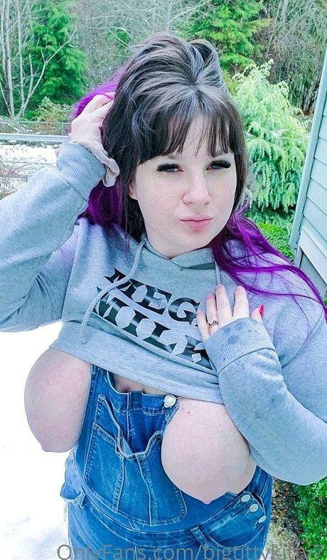 Bigtittykitty7 porno nackten fotos