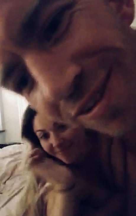 Sophia Knight kostenlose porno fotos