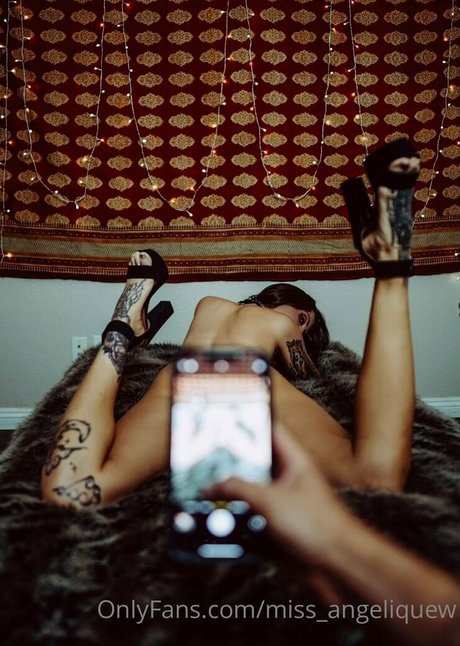 Miss angeliquew schöne sex foto