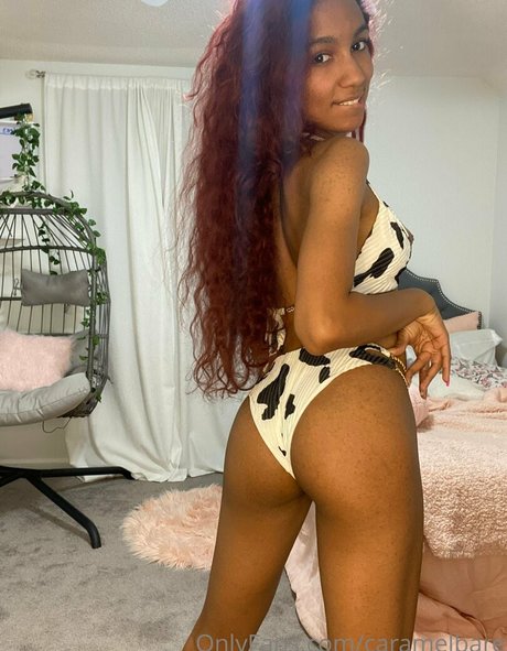 Caramel Bare sexy heiße bild