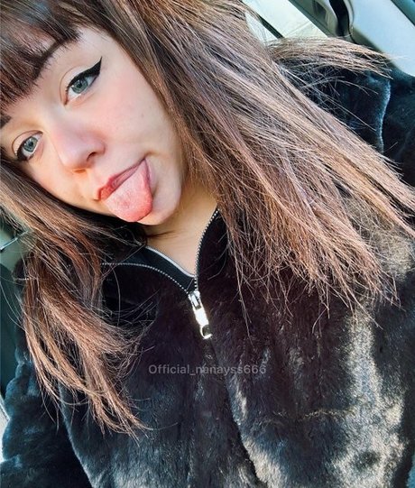 Nanayss666 nackt sexy foto