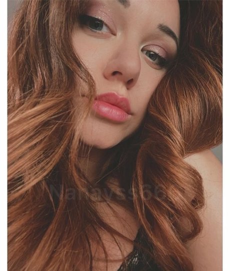 Nanayss666 pornostar nackt bild