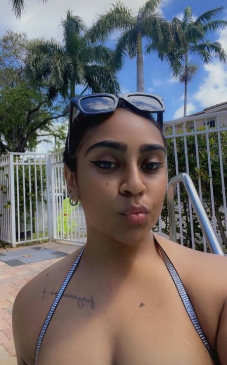 Nita Amari hd top galerien