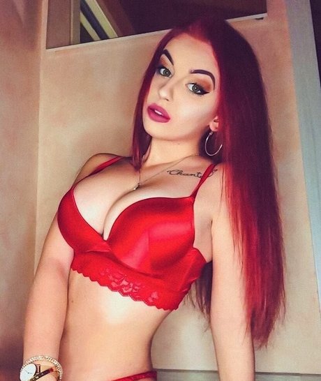 Aicha Bianchi schöne nacktheit archiv