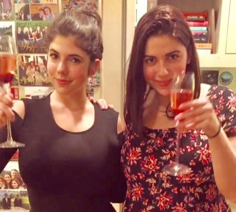 hotwife-onlyfans hübsche akt archiv