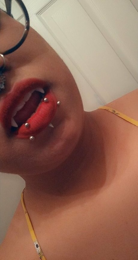 raeraejiggles xxx erwachsene fotos