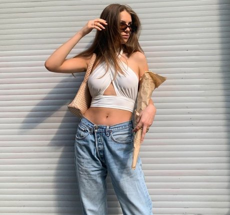 bisexuelle männliche onlyfans erotische nacktheit archiv