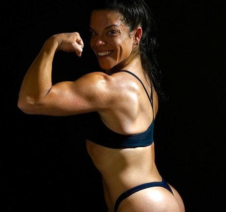 Carol Vaz nackt pornografische galerien