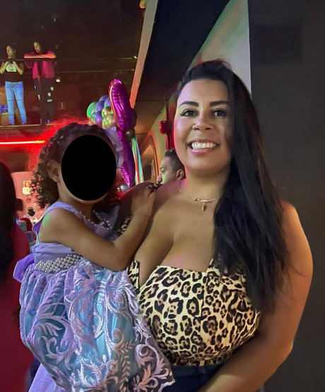 bi anchi00 hd sexy bild