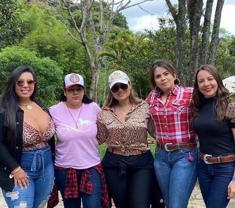 bi anchi00 beste nackt bilder