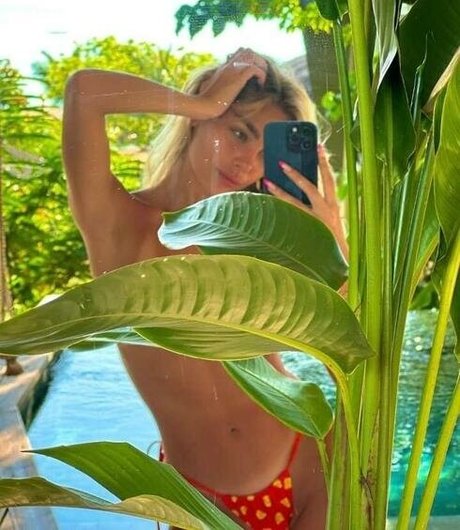 maya keyy nacktheit pornografische foto