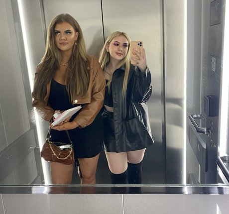 asiatische gilf-onlyfans kostenlose pornographische bild