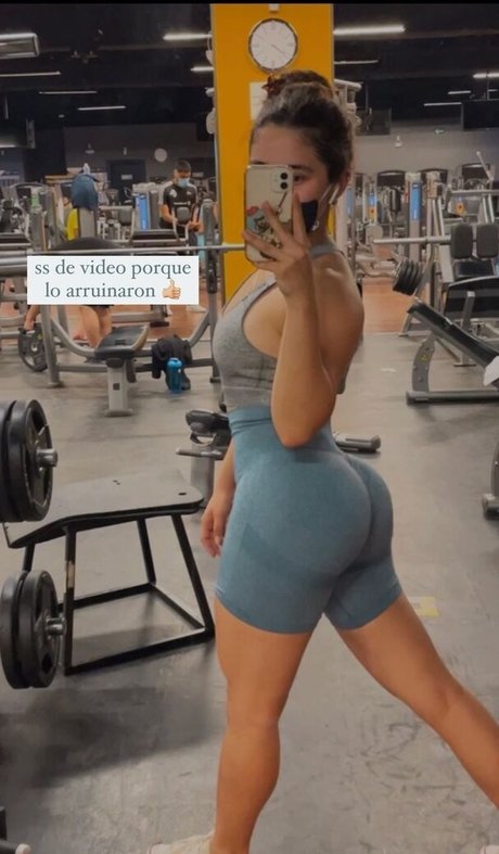 Sassi Z erotische top foto