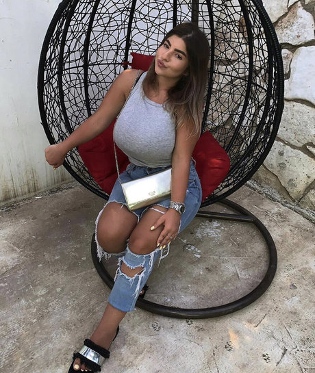 May Tehila Zafrani model top galerien