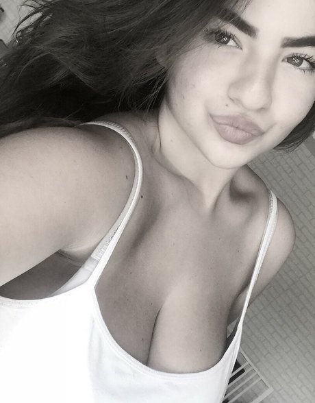 May Tehila Zafrani hd pornografische galerien