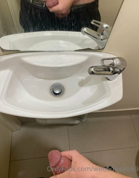 weebdweeb69 kostenlose nackten bilder