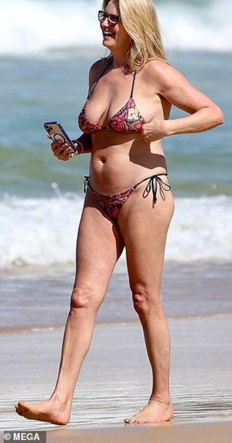 Penny Lancaster kunst pornografische galerien