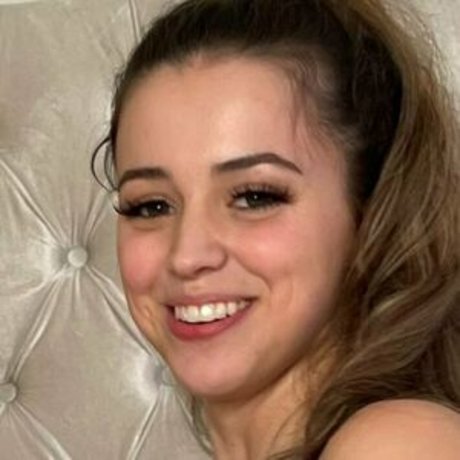 Marie Lyne schöne nette fotos