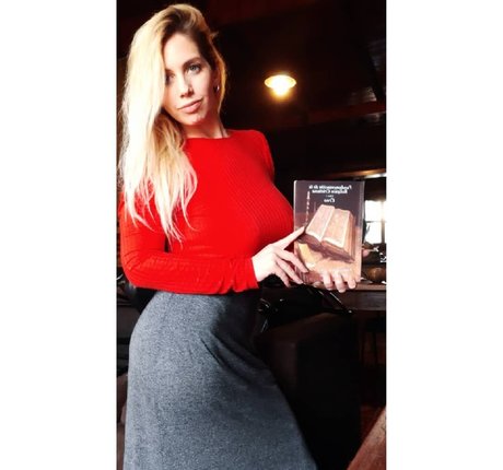 hängetitten onlyfans schöne pornographische archiv