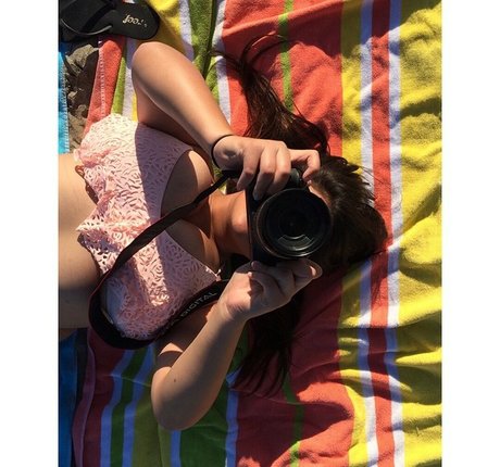 Charlotte Godoy beste akt bilder