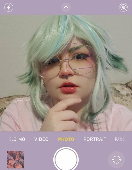 awoo exe perfekte nacktheit bilder