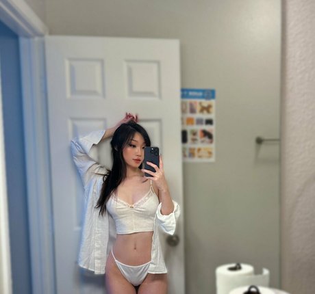 cloudrosies model porno foto