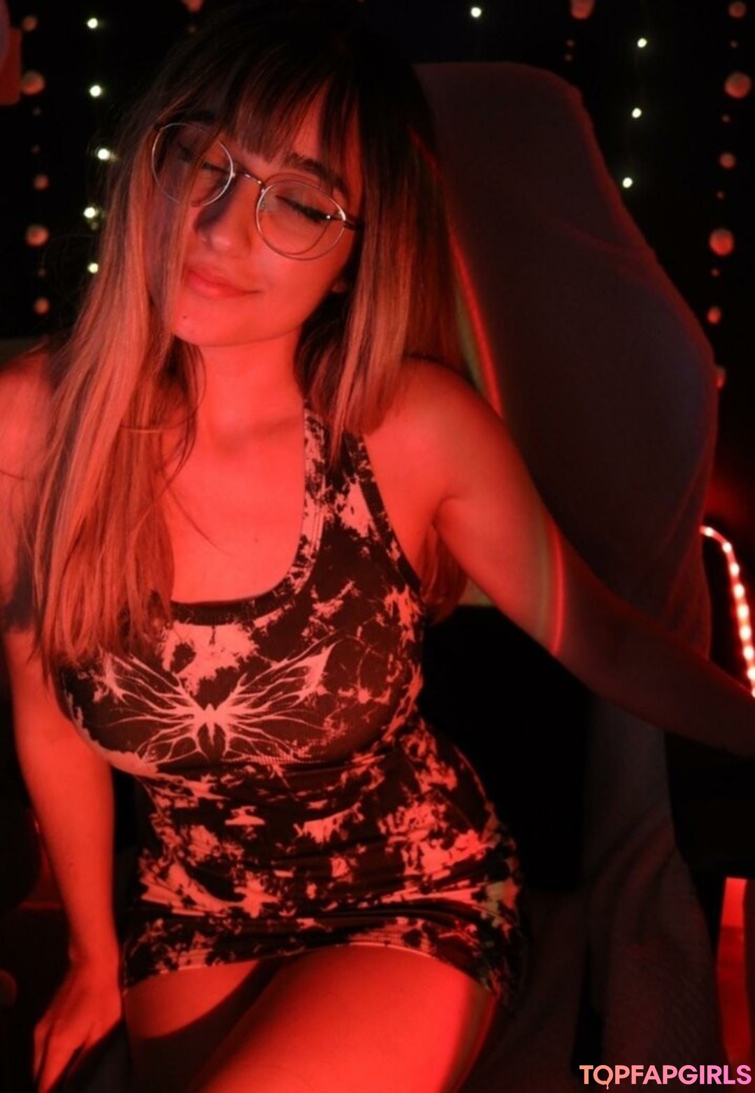 Maya ASMR top sex galerie