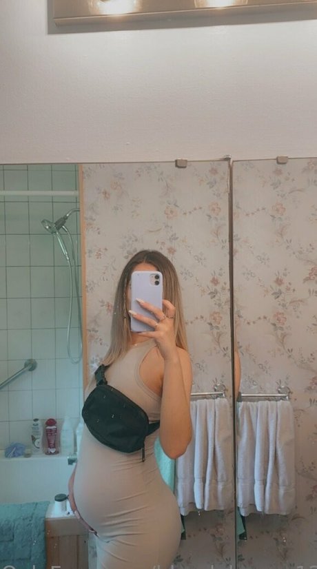 Ashley Higginson hübsche nackte bild